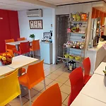 Hotel Premiere Classe *