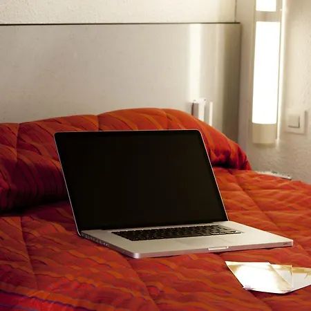 Hotel The Originals Access, Recouvrance Ouest *