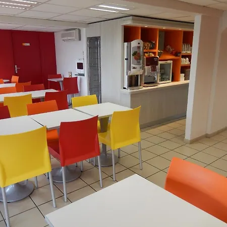 The Originals Access, Recouvrance Ouest * Saintes