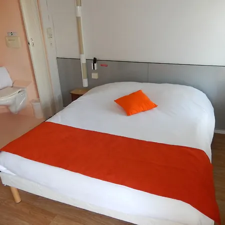 The Originals Access, Recouvrance Ouest Hotel