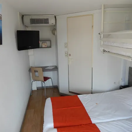 The Originals Access, Recouvrance Ouest * Saintes