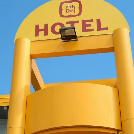 Hotel Premiere Classe Saintes