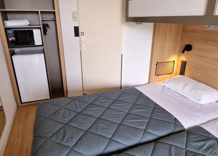 Premiere Classe Hotel *