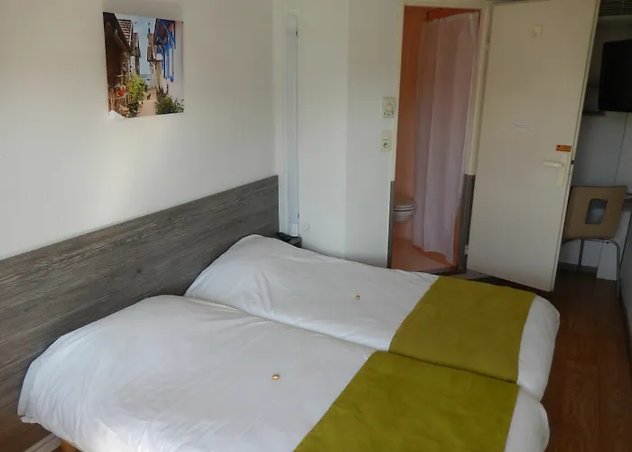 Premiere Classe Hotel *